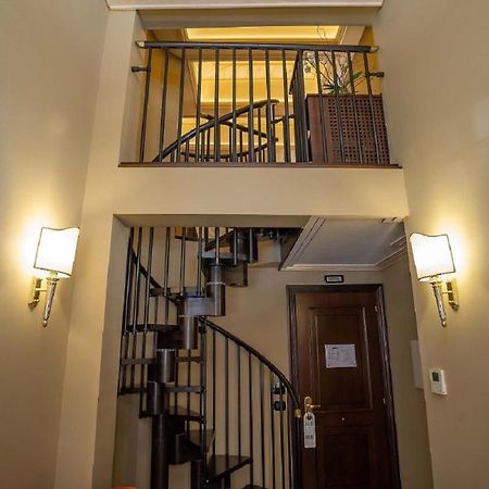 River Palace Hotel Rome Bagian luar foto