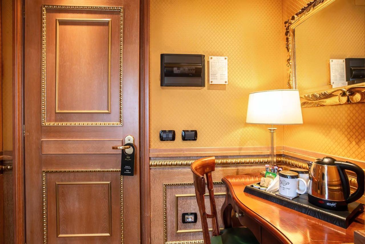 River Palace Hotel Rome Bagian luar foto