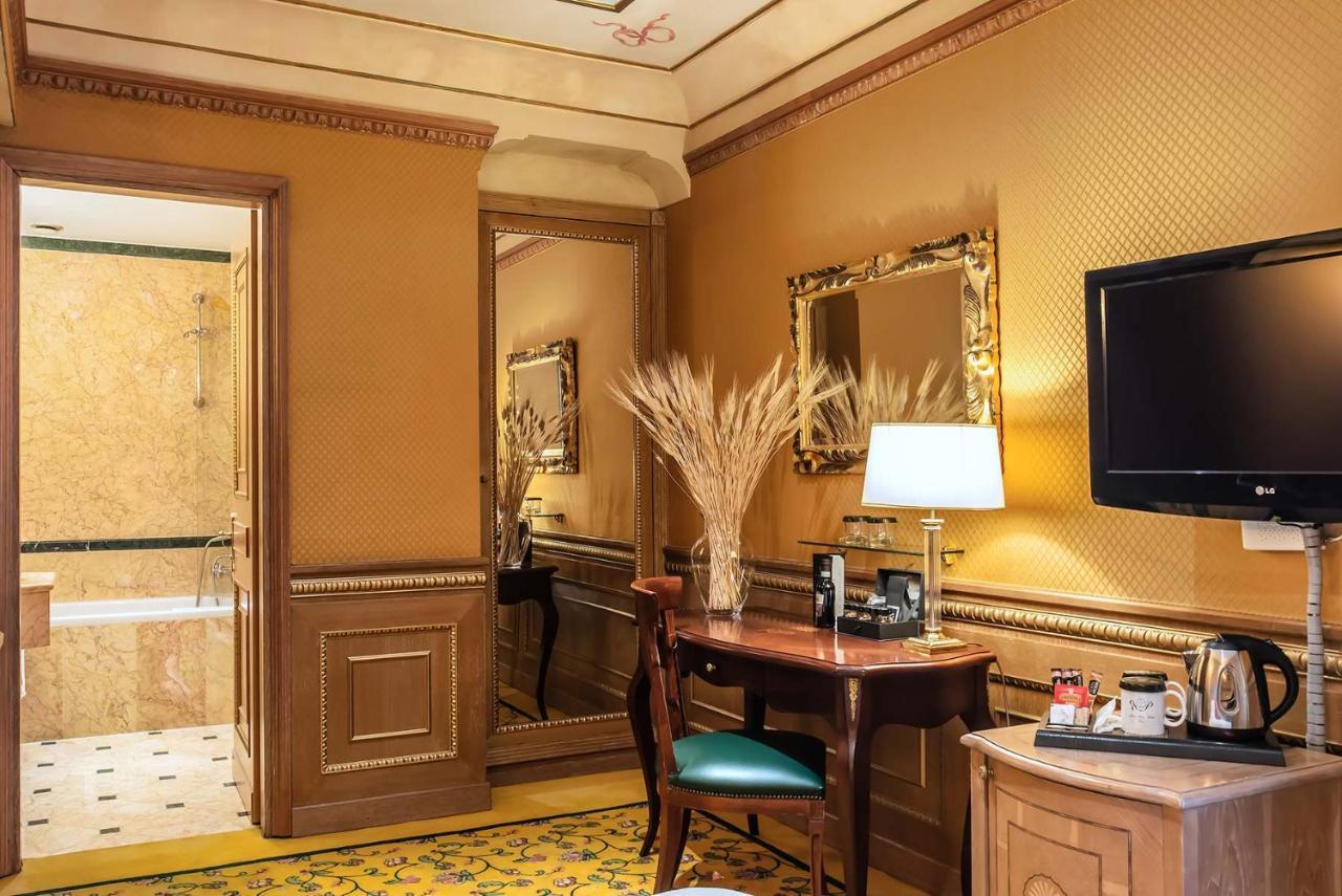 River Palace Hotel Rome Bagian luar foto